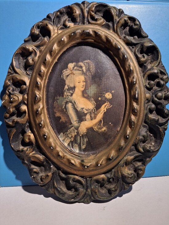 No Brand Other - Vintage Marie Antoinette with a Rose Coquette Victorian Style Wall Art